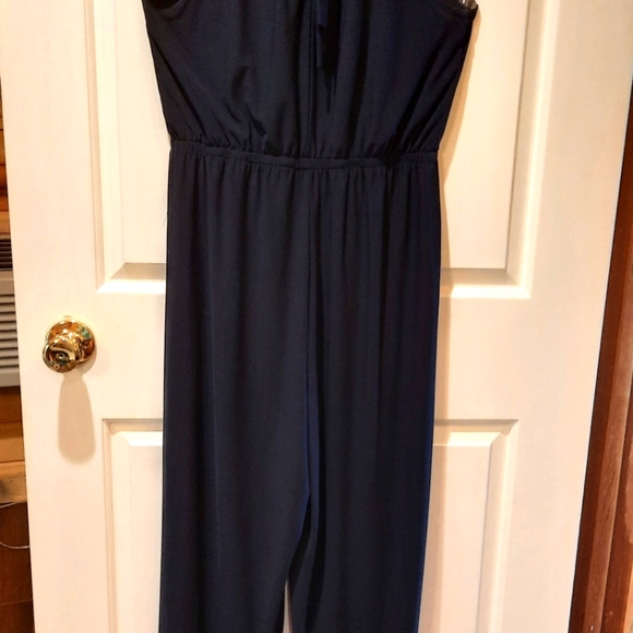 Emma & Michele Size M Navy Blue Halter Tieback Jumpsuit - Picture 10 of 14